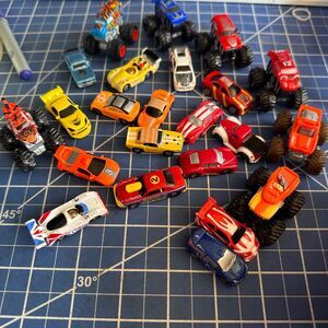 MICRO MACHINES toy vehicle bundle vintage action figures 20167 174